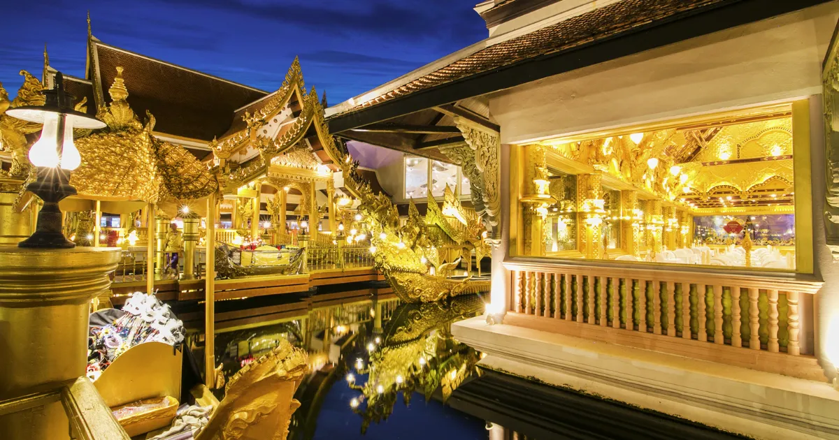 Good and beautiful atmosphere at Phuket Fantasea